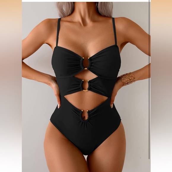 Eomenie Cutout One Piece Swimsuit With Ring Linked Sexy Monokini M 814-11 - Picture 3 of 6